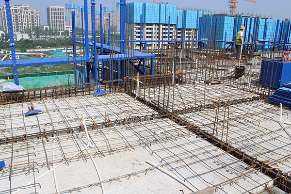 太原業(yè)臻新型建材公司分析，什么是疊合板生產(chǎn)廠家的疊合樓板？